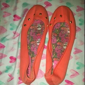 Betsey Johnson Flats